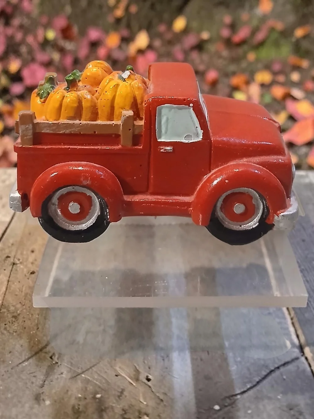 Red Pumpkin Pickup Truck Candle Top Magnetic